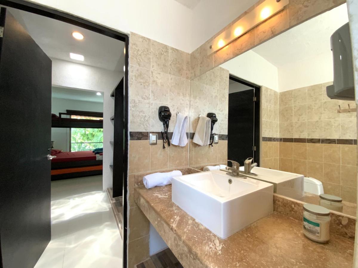 Refugio Selvatico Con Piscina Privada En Villa Playa del Carmen